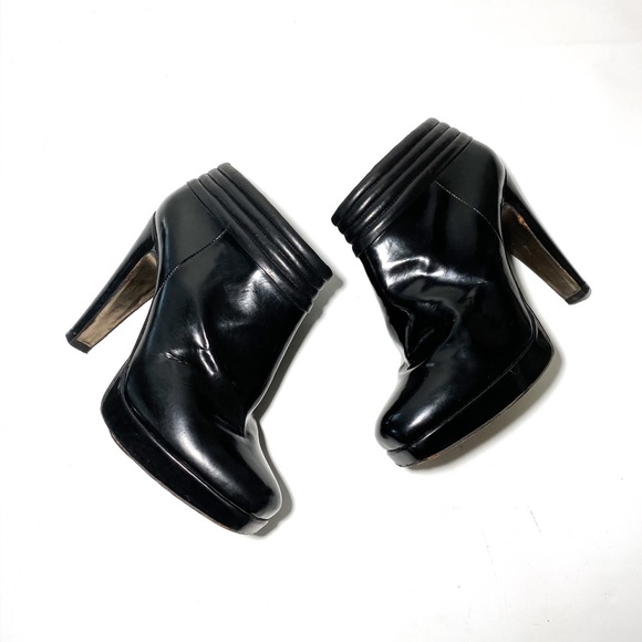 hugo boss booties